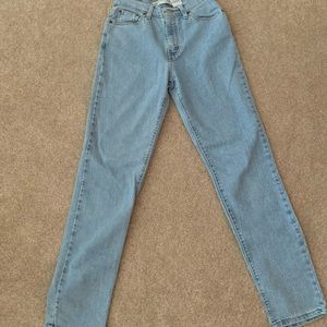 Levi’s Slim Tapered jeans.